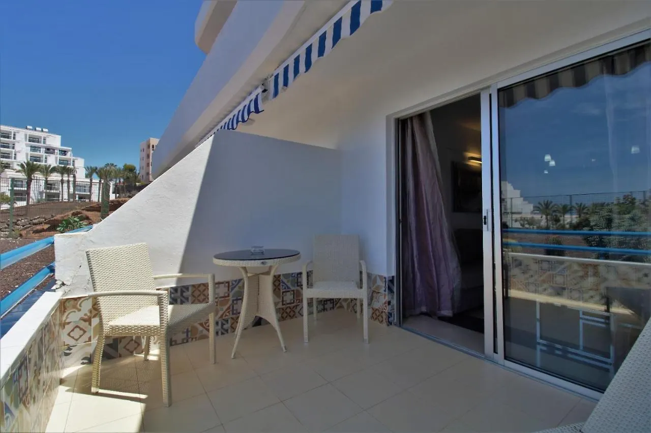 Agreable Appartement Au Bord De L' Ocean, Playa Paraiso Costa Adeje  Spain